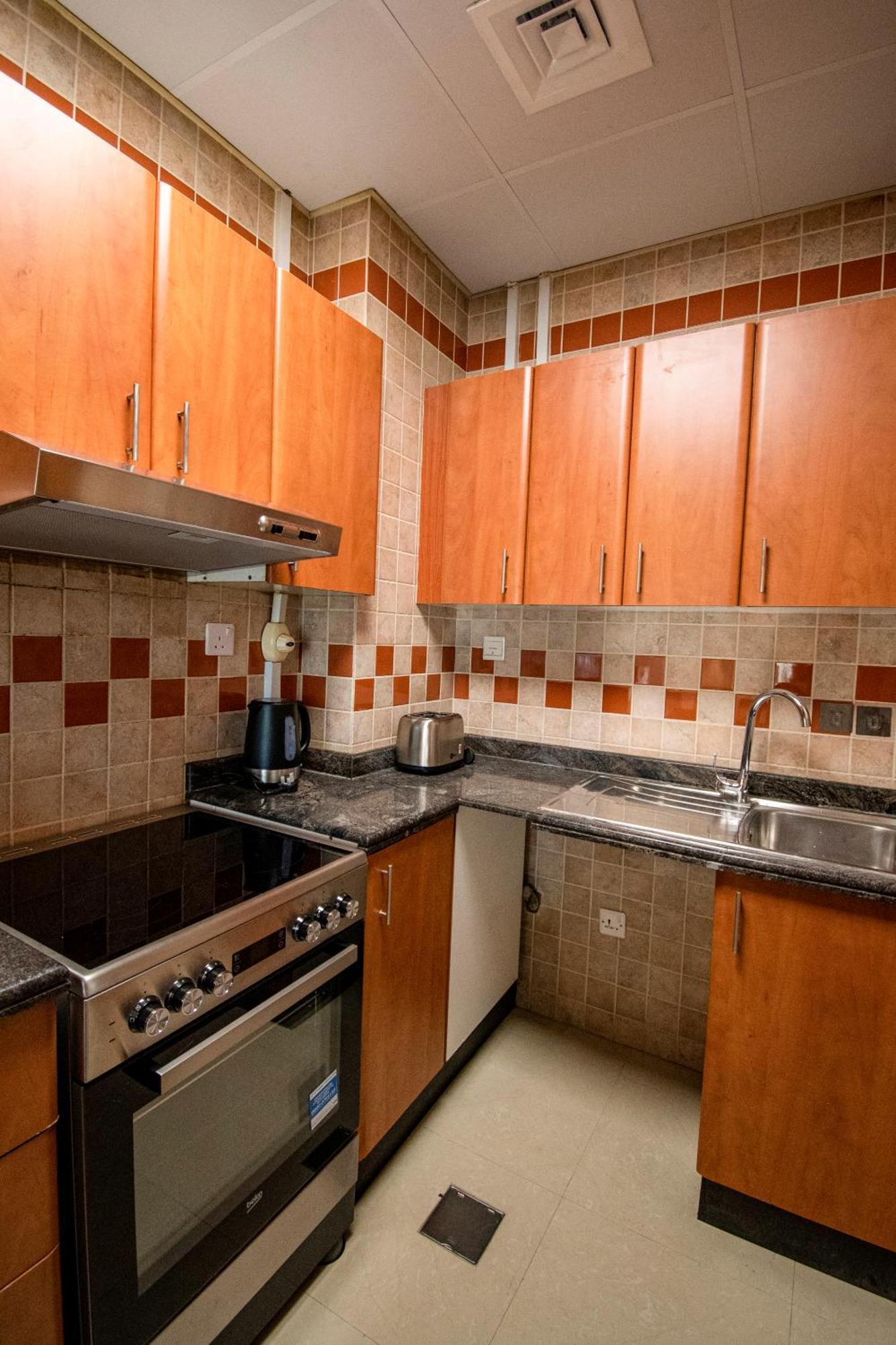 Kazan Homes - Cosy 1br - Marina - 5 Mins From Jbr & The Walk Apartment Dubai