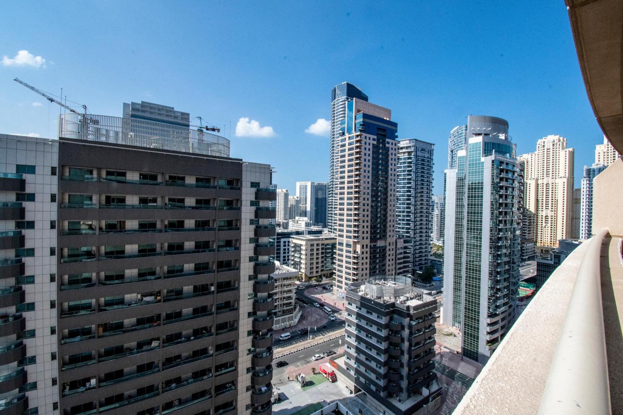 Kazan Homes - Cosy 1br - Marina - 5 Mins From Jbr & The Walk Apartment Dubai