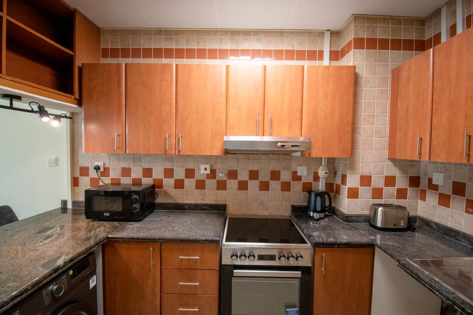Kazan Homes - Cosy 1br - Marina - 5 Mins From Jbr & The Walk